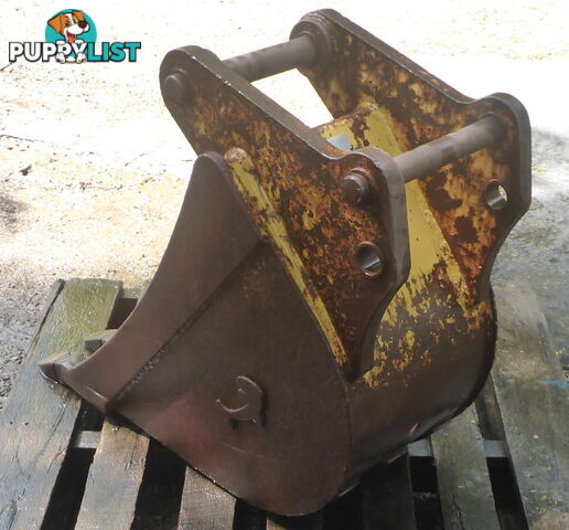 3-7 ton (45, 38mm pin) 450mm Jaws Excavator & Backhoe GP Digging & Trenching Bucket