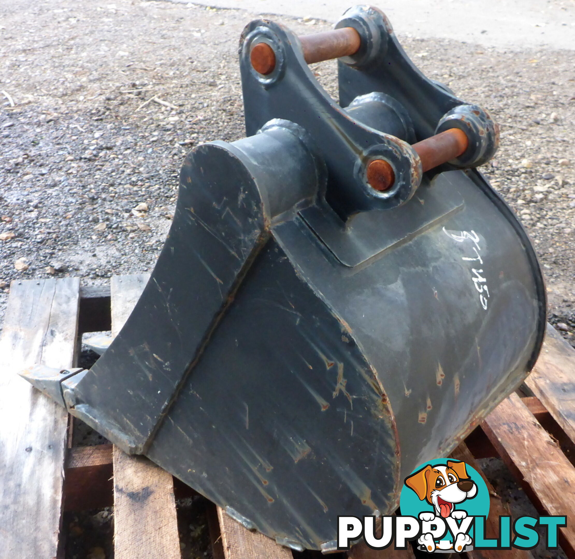 New 1.5-4 ton (35mm pin) 450mm AHE Excavator Digging GP Bucket (High Capacity)