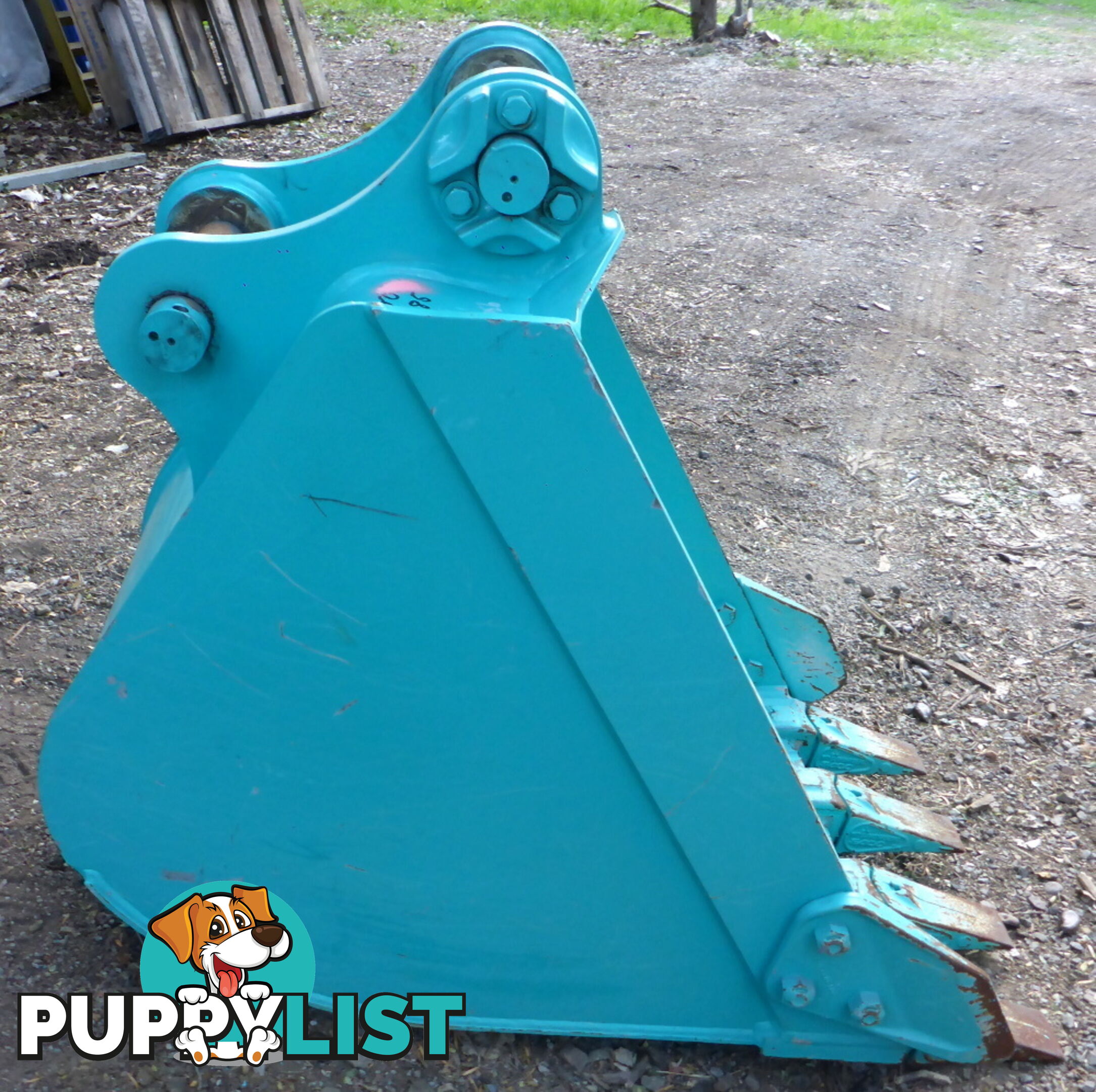 New 5-10 ton (50mm pin) 600mm Excavator GP Digging & Trenching Bucket