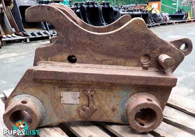 22-36 ton (90mm pin) Excavator Jaws Hitch needs repair or for Headstock