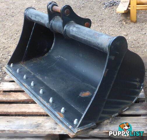 New 1.5-4 ton (35mm pin) 1200mm AHE Excavator Mud Batter Bucket (high capacity)