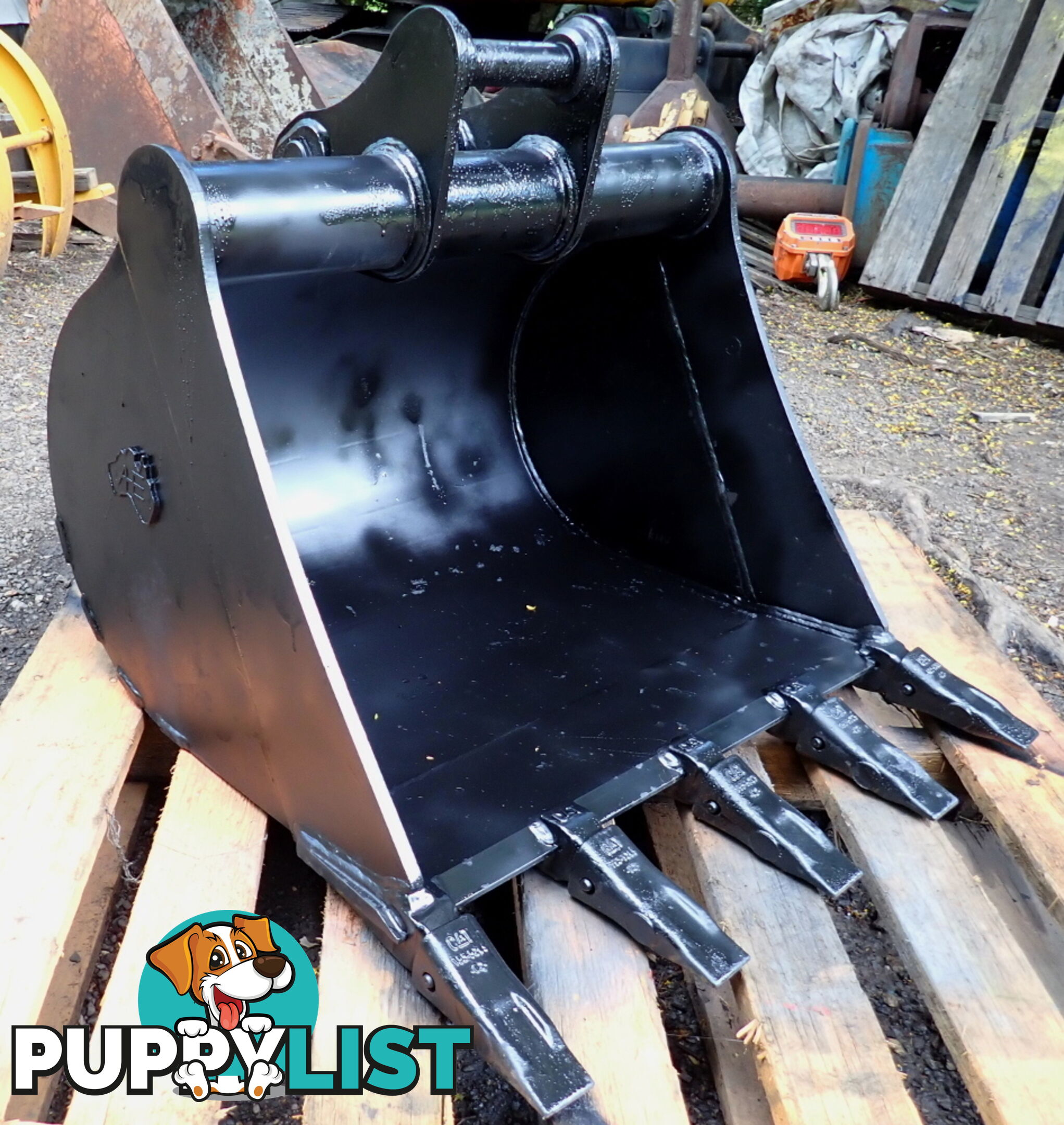 New 3-6 ton (40mm pin) 750mm AHE Excavator GP Digging Bucket