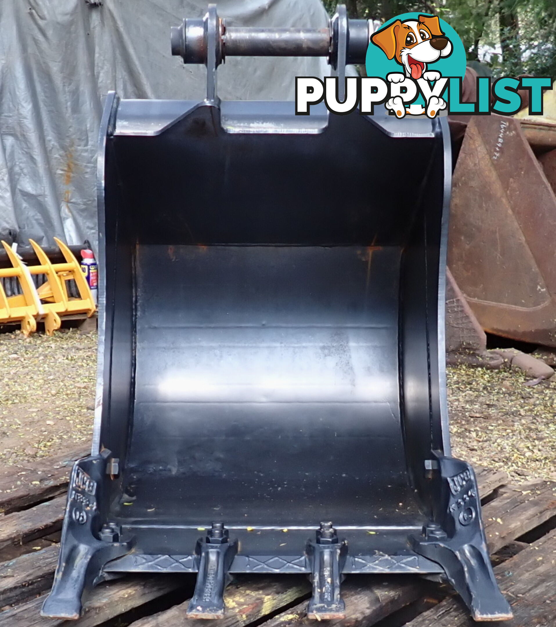 New 5-10 ton (45 or 50mm pin) 600mm Genuine JCB Excavator Digging & Trenching Bucket