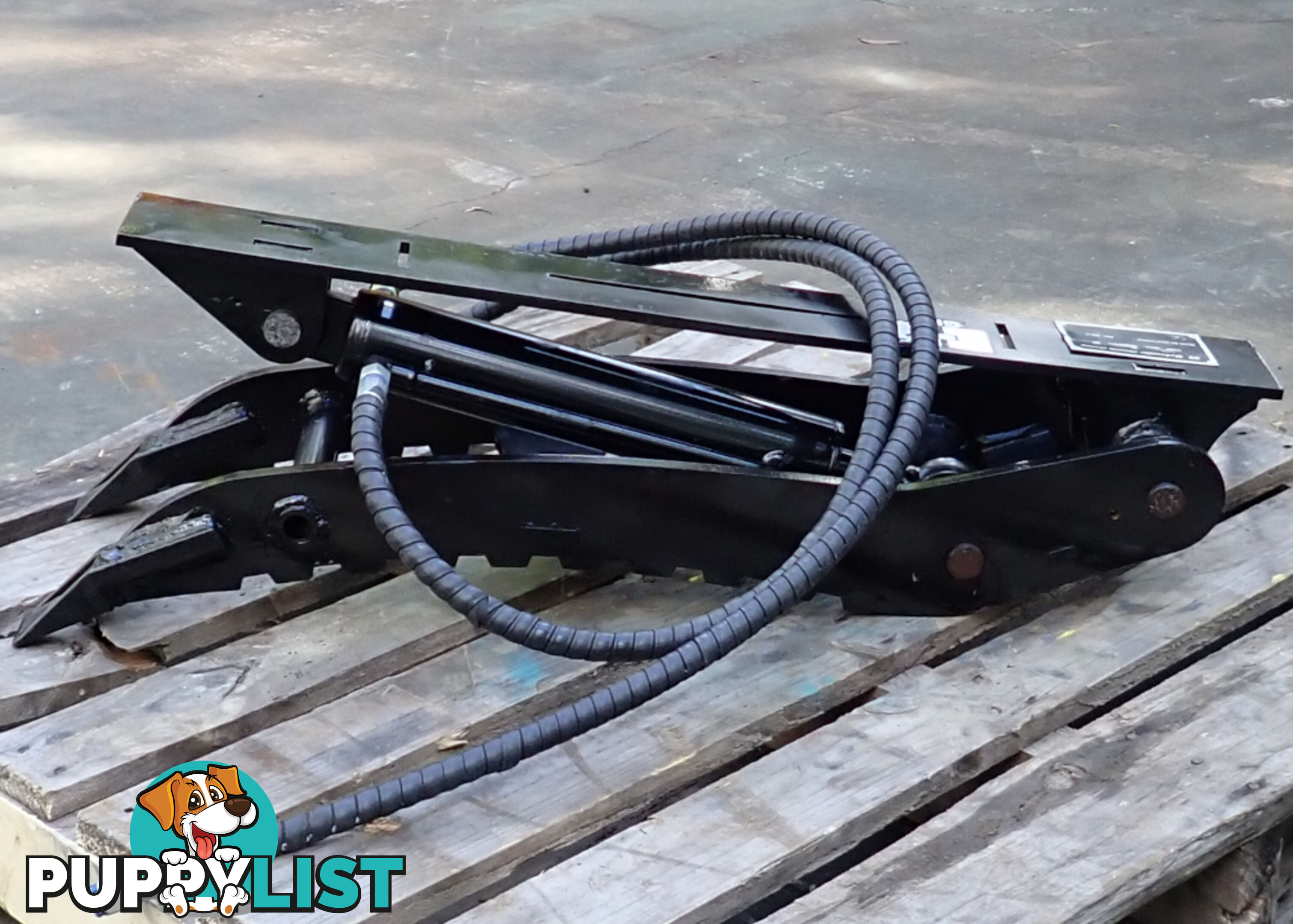 New 3-6 ton Excavator Hydraulic Thumb Clamp Grab
