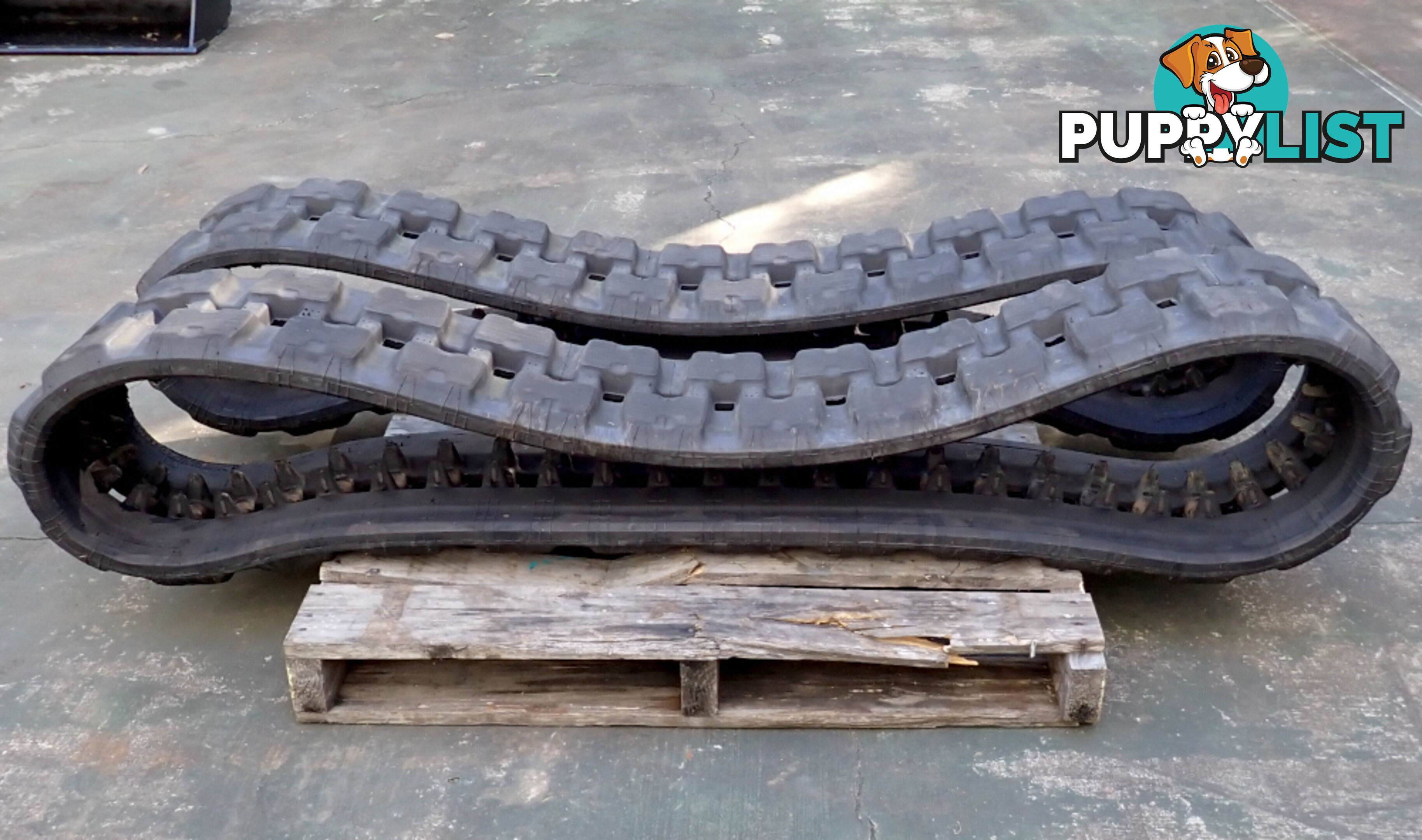 2 John Deere Track Loader / Excavator Rubber Tracks 320x86x52 suit Bobcat, JD, Komatsu, Kubota etc