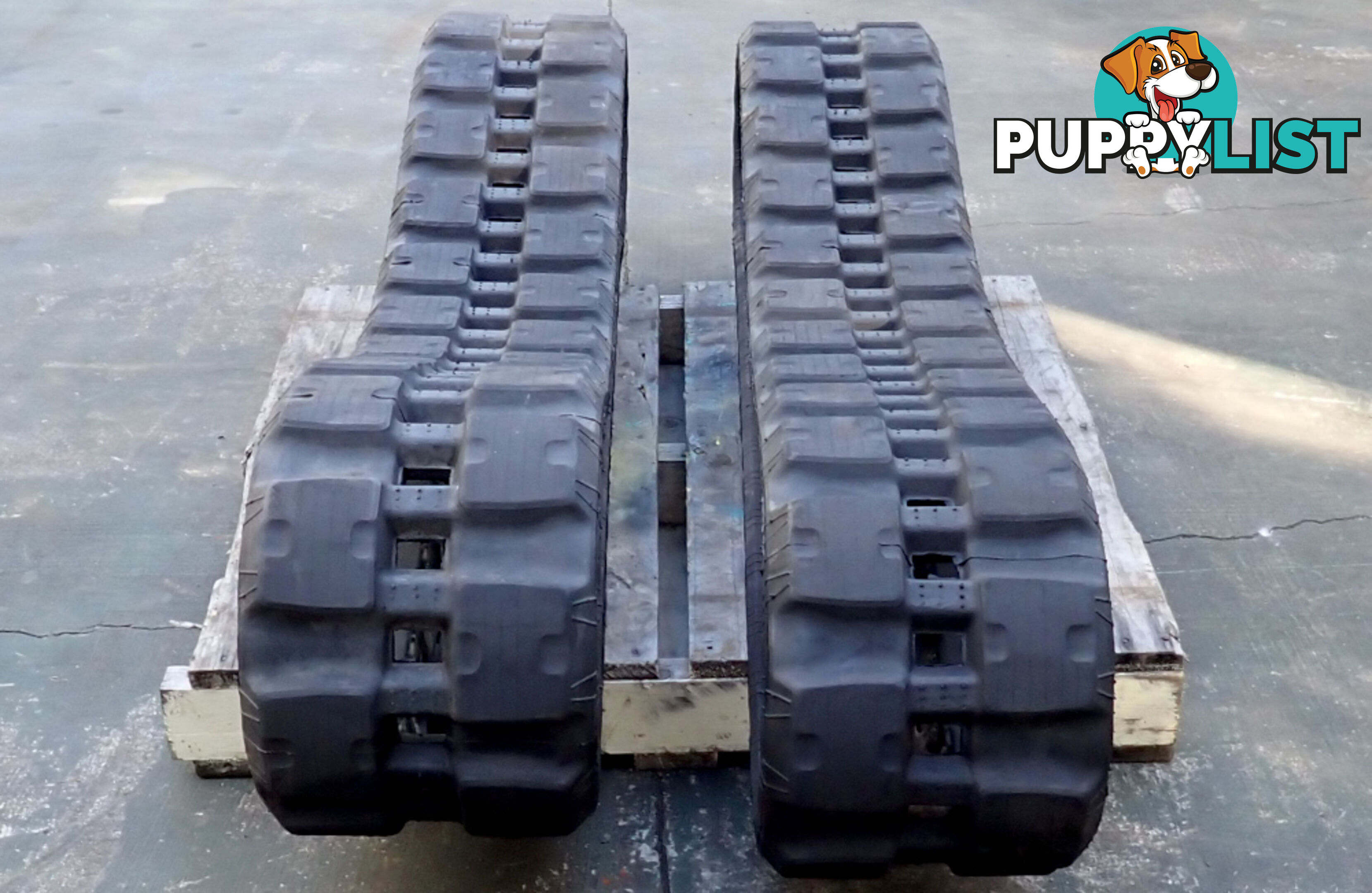 2 John Deere Track Loader / Excavator Rubber Tracks 320x86x52 suit Bobcat, JD, Komatsu, Kubota etc