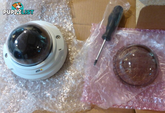 New Axis P3343 Surveillance Camera Dome Kit 5700-321