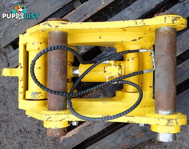 As New 22-40 ton (90mm pin) Hydraulic Excavator Quick Hitch Coupling