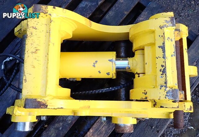 As New 22-40 ton (90mm pin) Hydraulic Excavator Quick Hitch Coupling