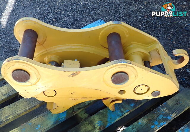New 10-20 ton (65mm pin) Hydraulic Excavator Quick Hitch Coupling suit Cat