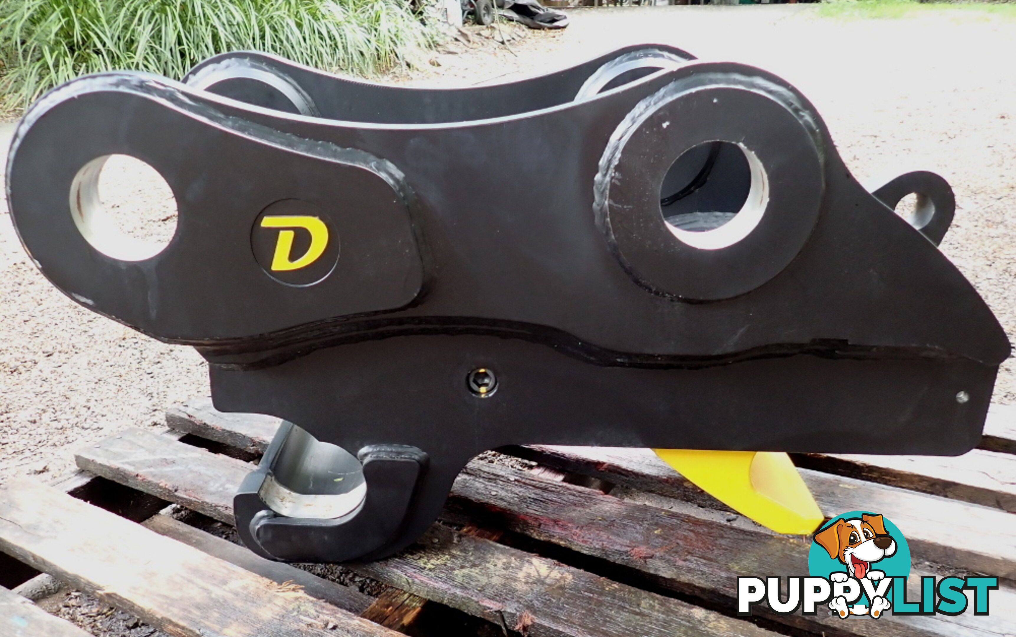 90mm pin Hitch grabs 80mm & 90mm buckets New Doherty D-Lock Hydraulic Excavator Quick Hitch Coupling