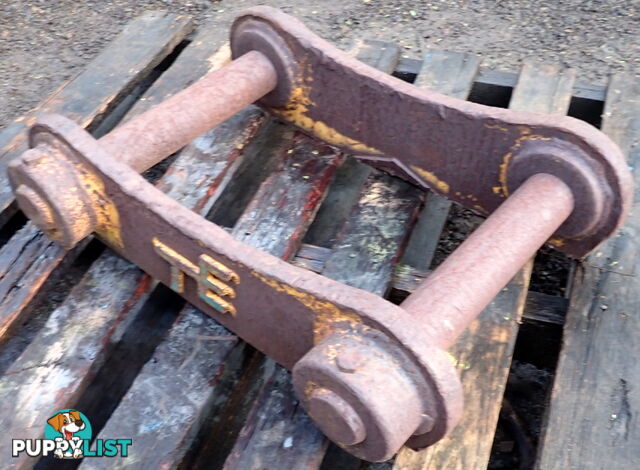 12-23 ton (70mm pin) TE Excavator Headstock Hitch Mounting Plate suit Kato