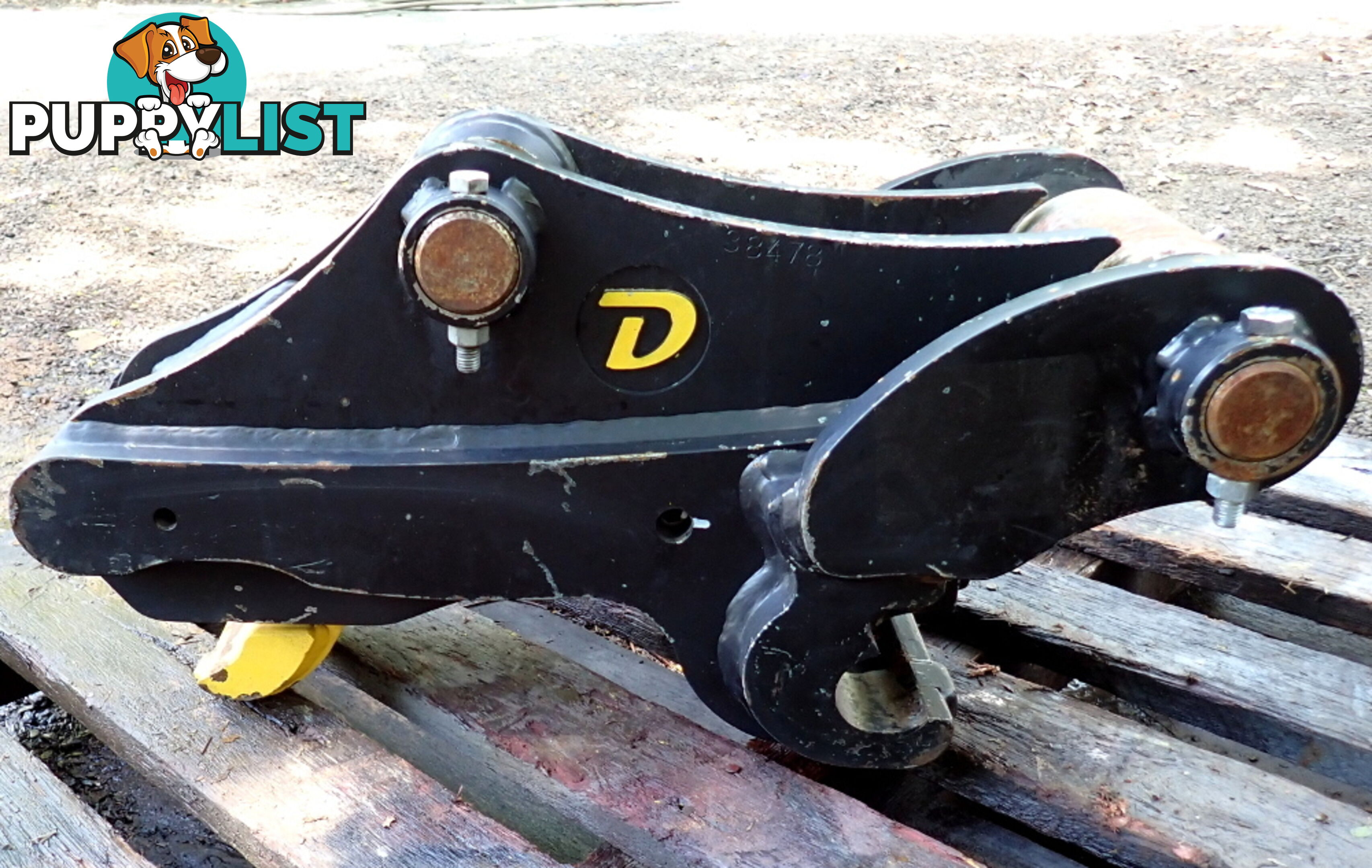 New Case 590ST Backhoe (44.45/50mm pin) Doherty Hydraulic Quick Hitch Coupling
