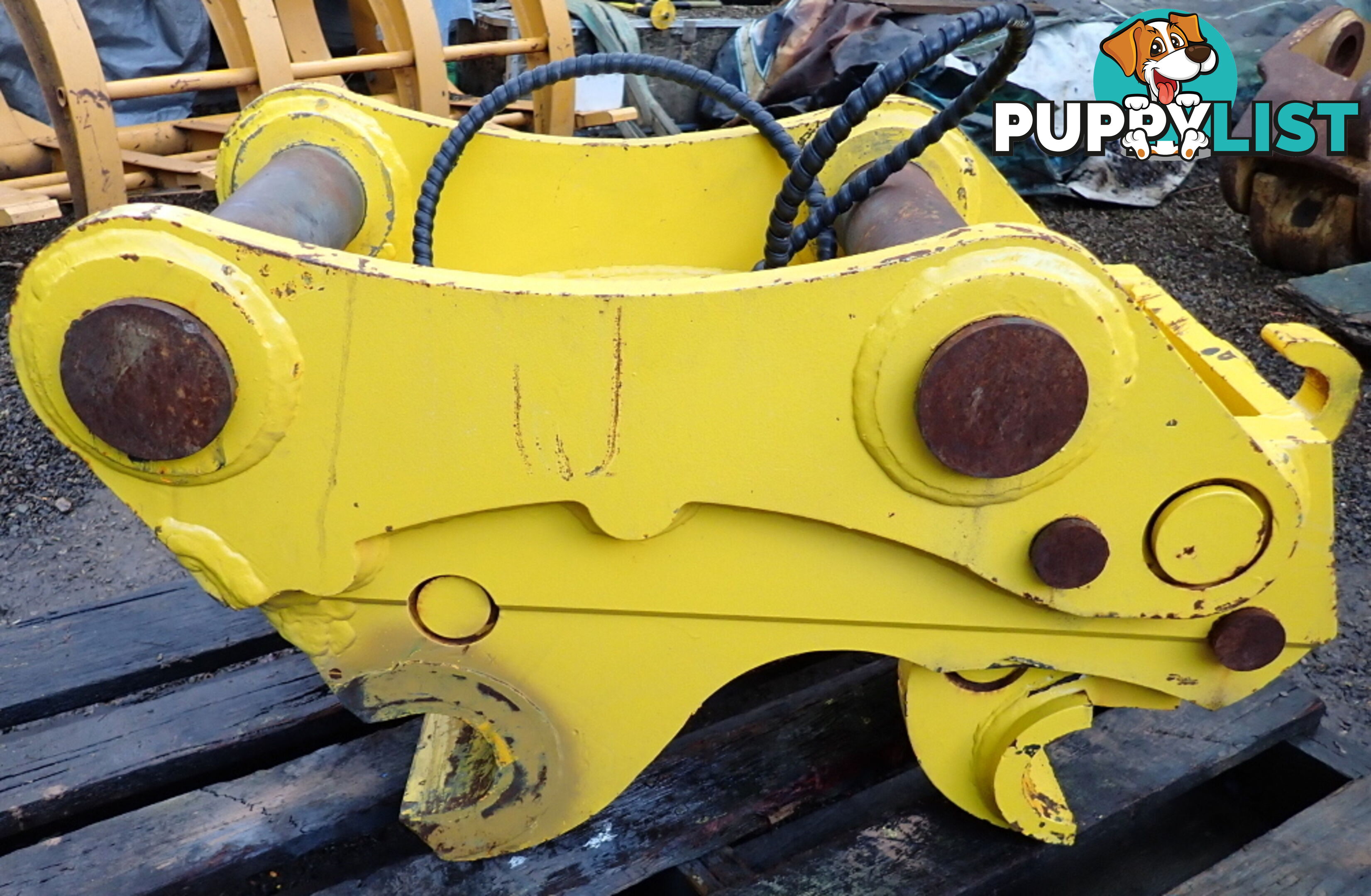 As New 22-40 ton (90mm pin) Hydraulic Excavator Quick Hitch Coupling