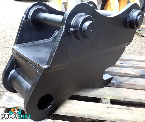 Use 80mm Pin Buckets on 70mm Excavator, Adaptor Manual Quick Hitch