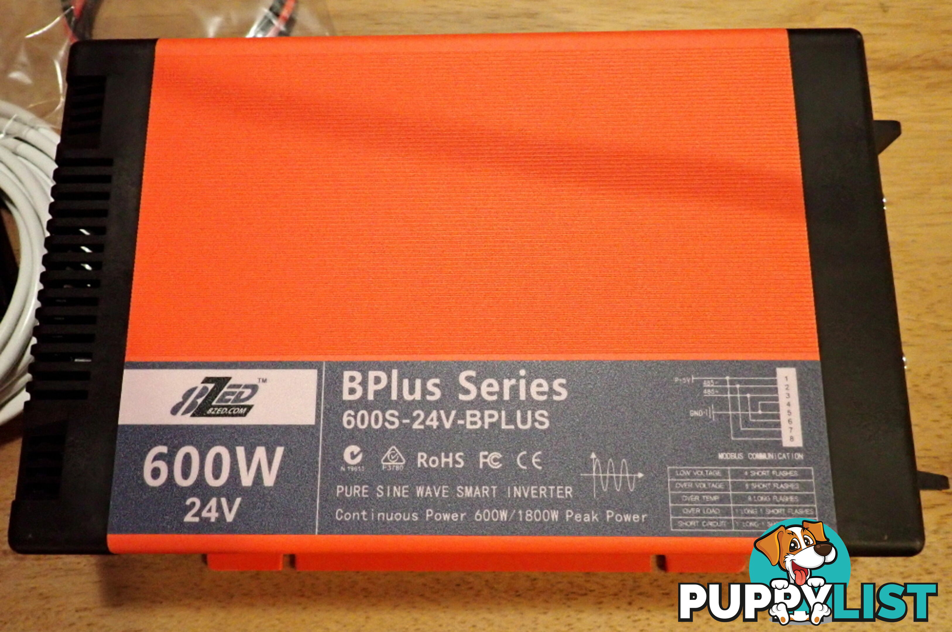 RRP $560. New 600w (1800w peak) 24Vdc-240Vac Pure Sine Wave Smart Power Inverter