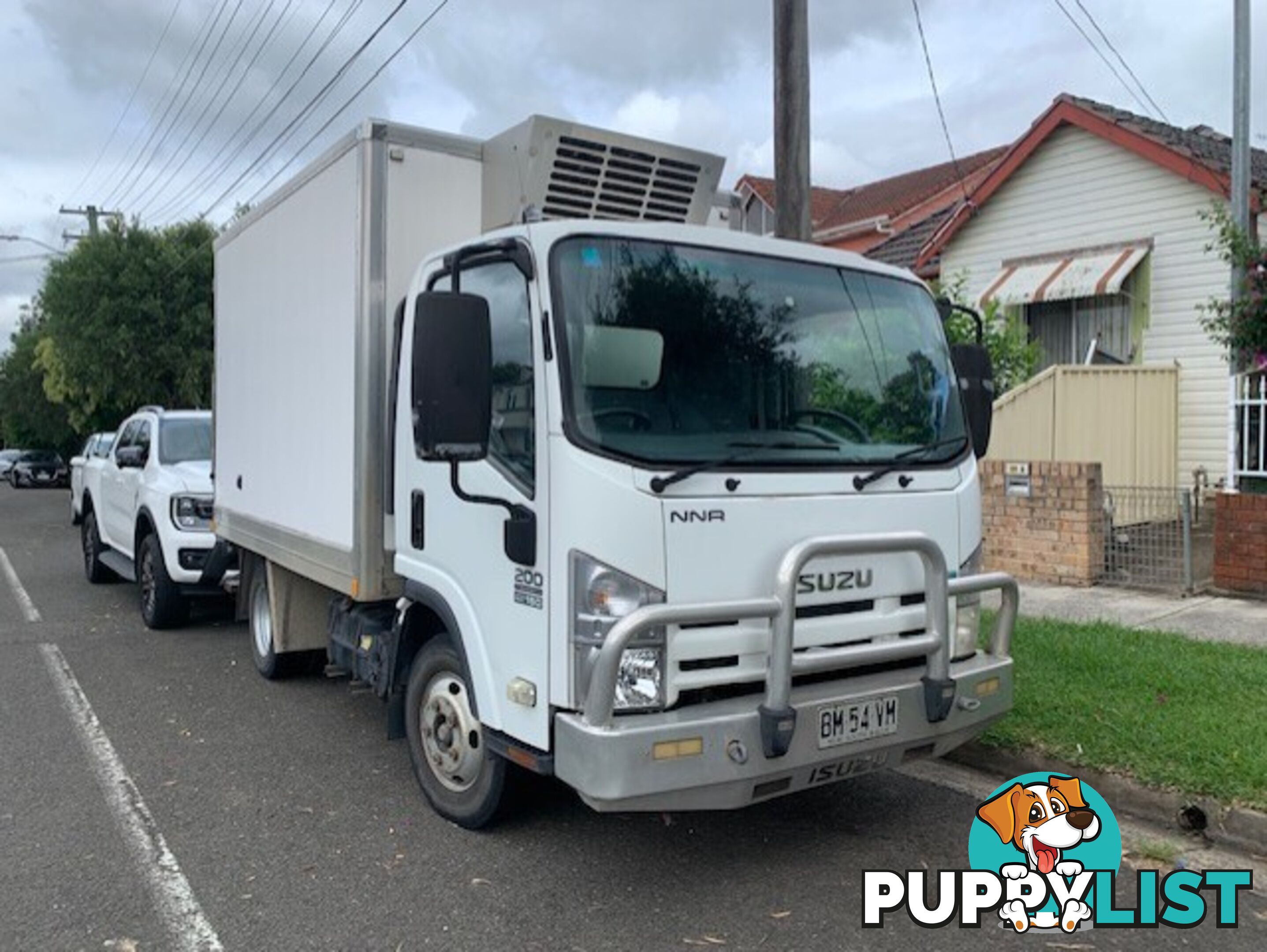 2010 Isuzu NNR 200 Refrigerated Truck