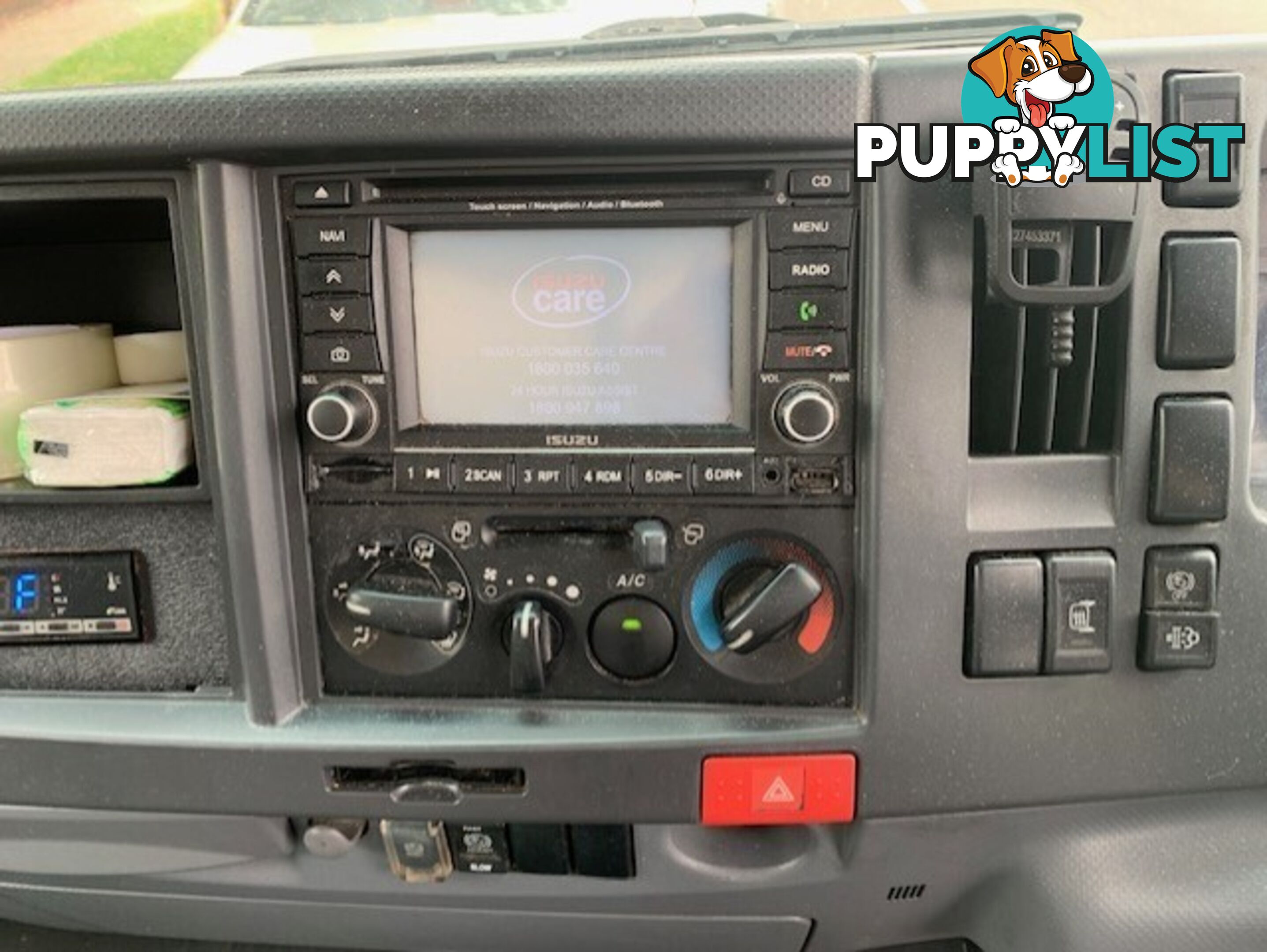 2010 Isuzu NNR 200 Refrigerated Truck