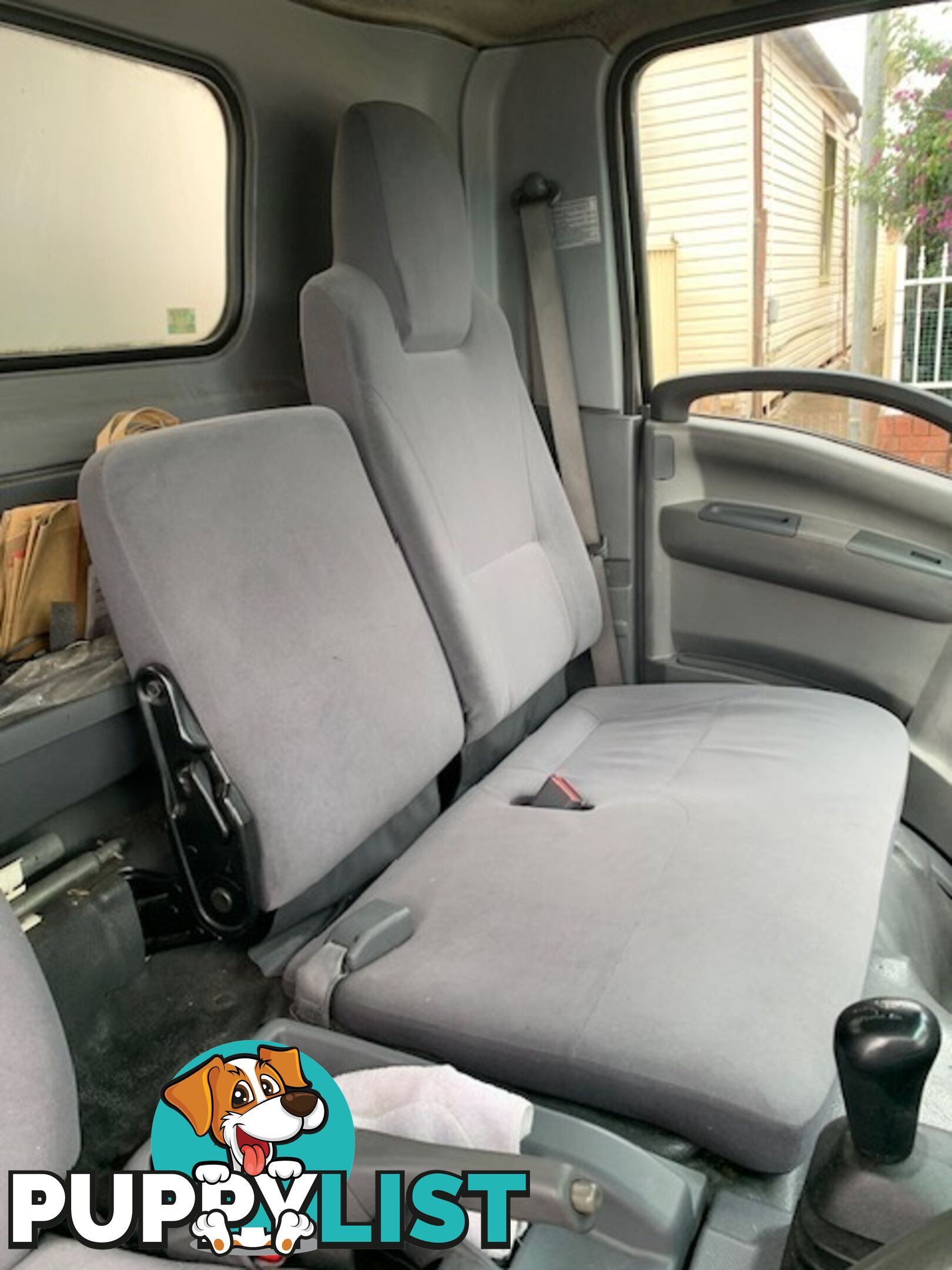 2010 Isuzu NNR 200 Refrigerated Truck