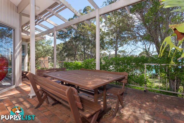 3/5 Edgewood Place DENHAMS BEACH NSW 2536