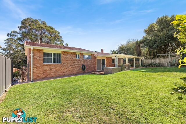 15 Kennedy Crescent DENHAMS BEACH NSW 2536