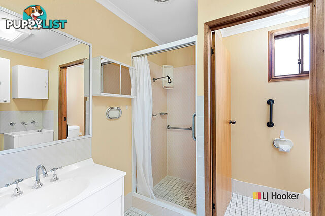 12/12 Old Princes Highway BATEMANS BAY NSW 2536