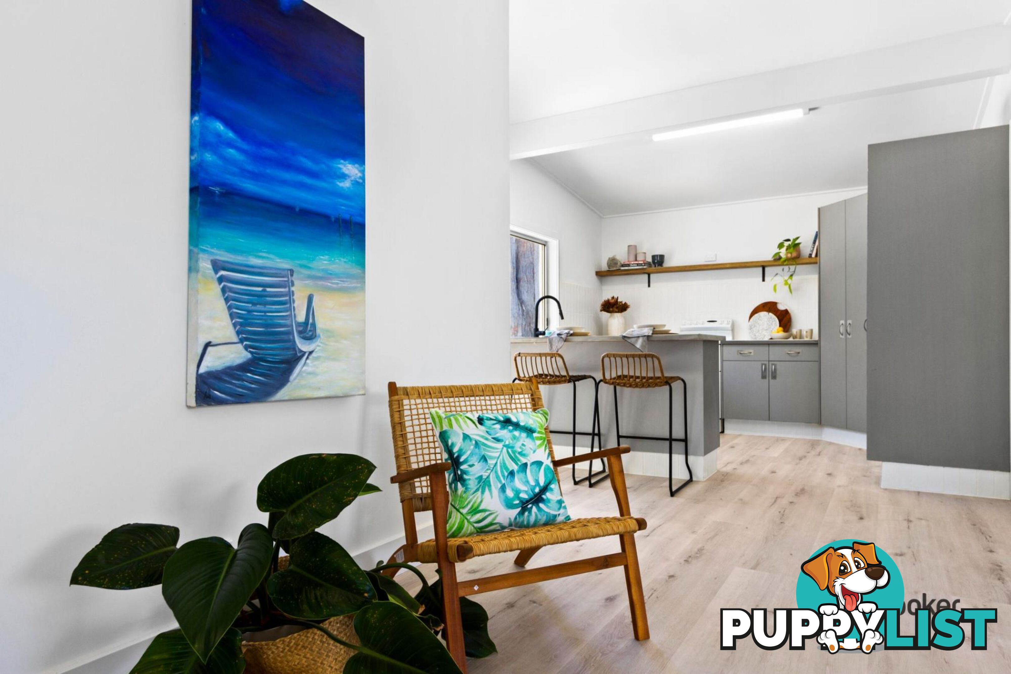 15 Johnson Place SURF BEACH NSW 2536