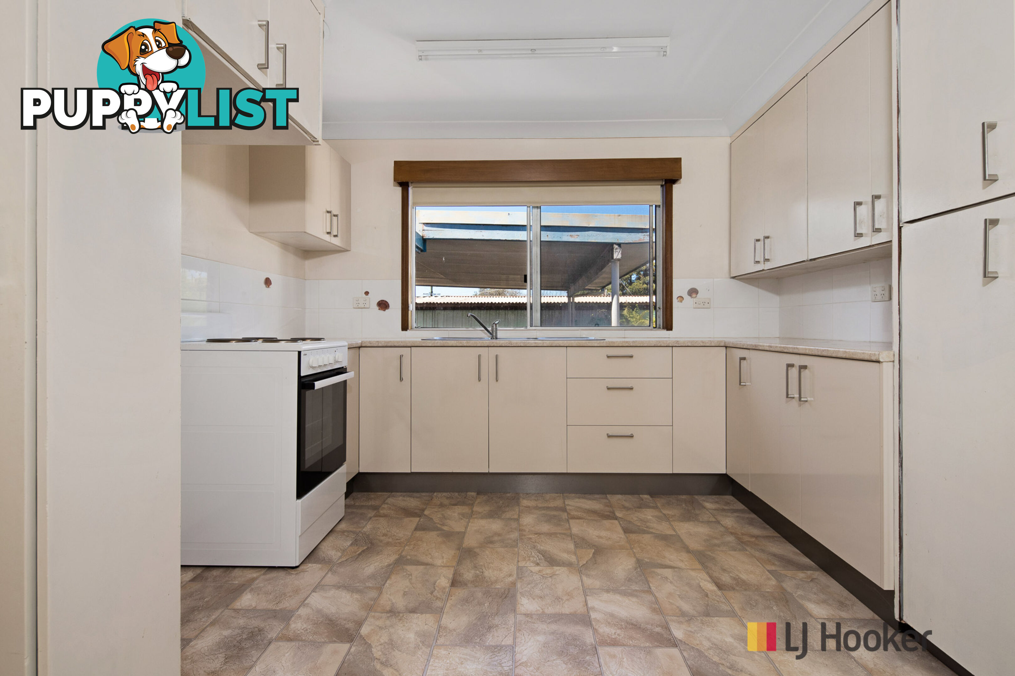 6 Miller Street BATEMANS BAY NSW 2536