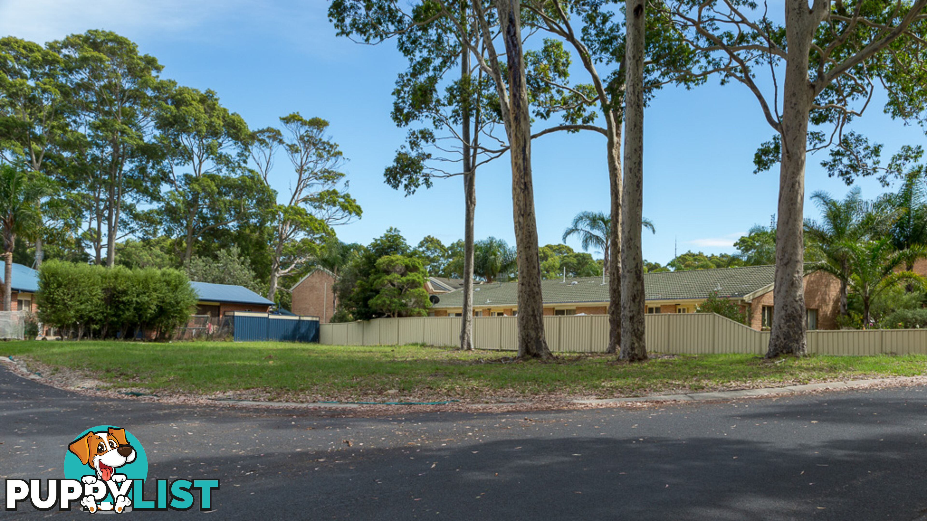 1 Edgewood Court DENHAMS BEACH NSW 2536