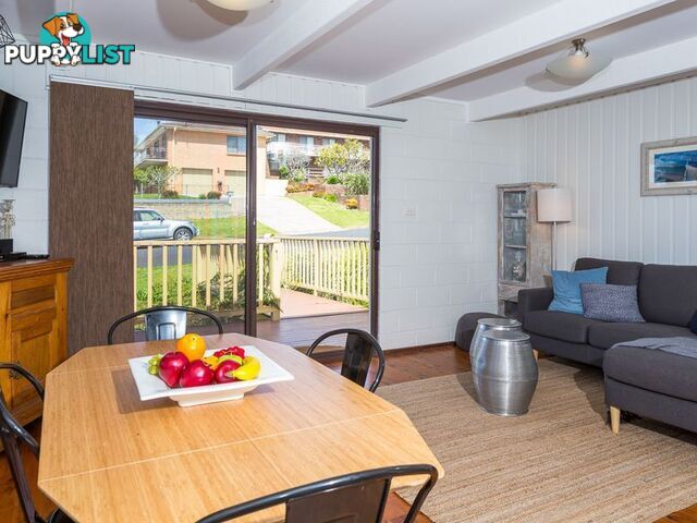 27 Ocean Avenue SURF BEACH NSW 2536