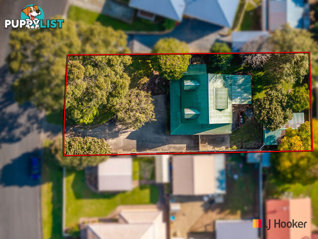 4 Karoola Crescent SURFSIDE NSW 2536