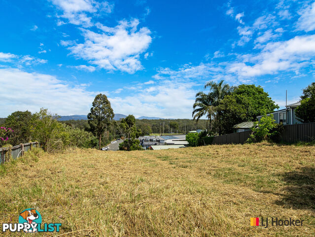 16 Bent Street BATEMANS BAY NSW 2536