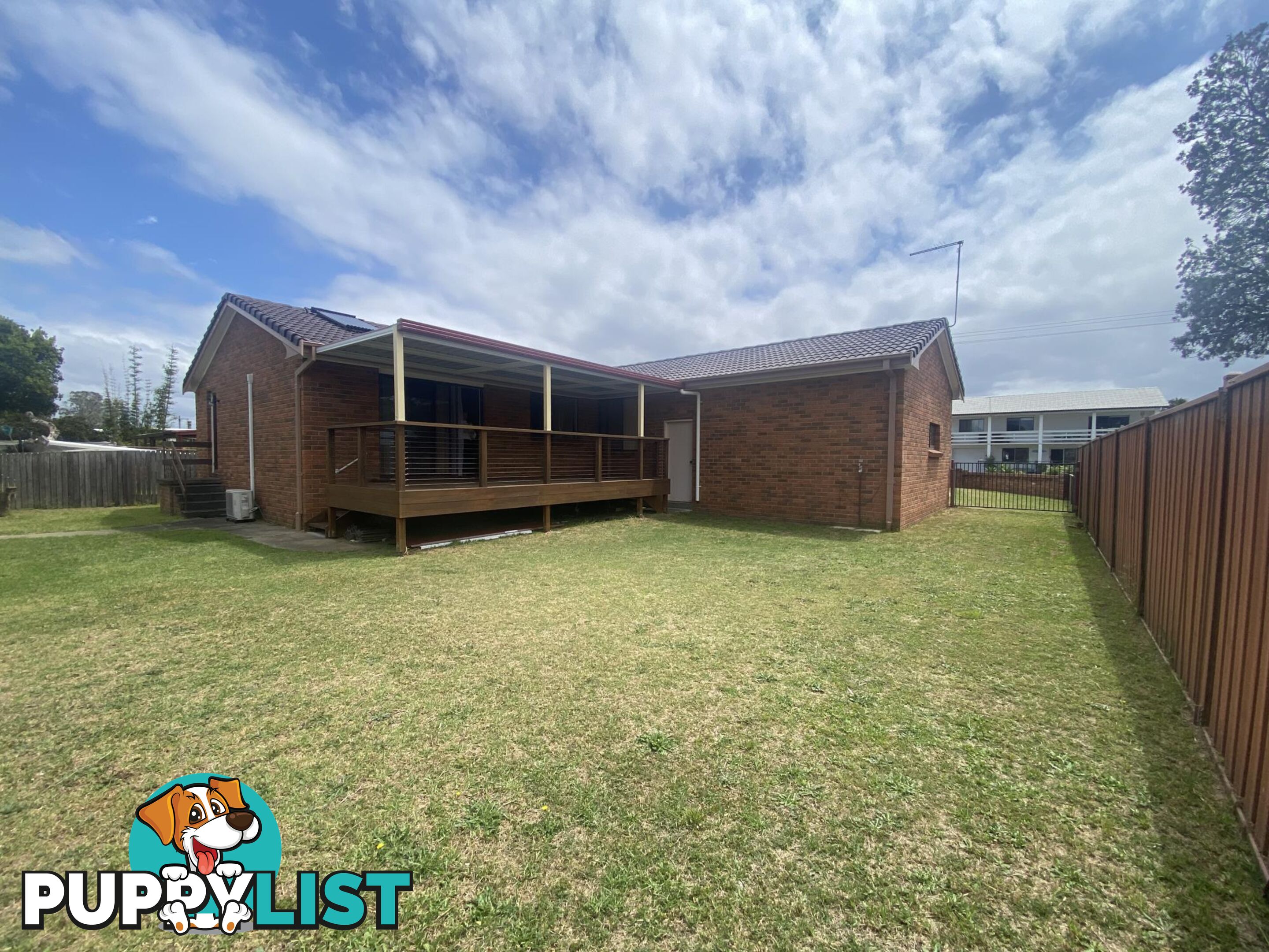 28 Wallaringa Street SURFSIDE NSW 2536