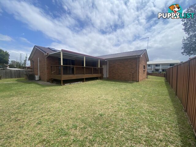 28 Wallaringa Street SURFSIDE NSW 2536