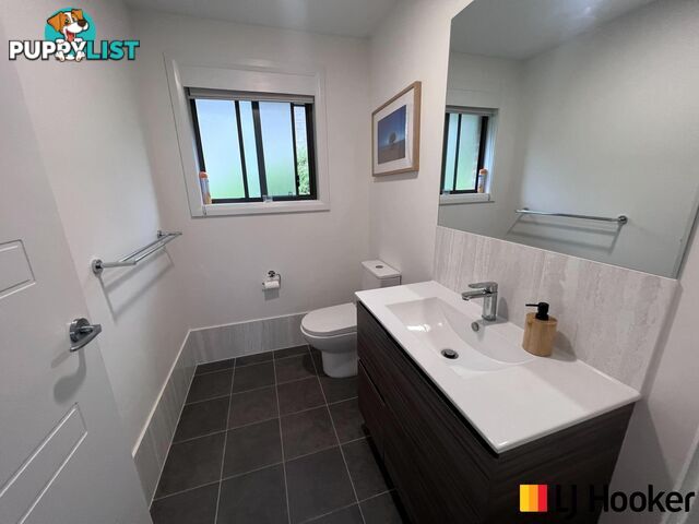 13 Courtenay Crescent LONG BEACH NSW 2536