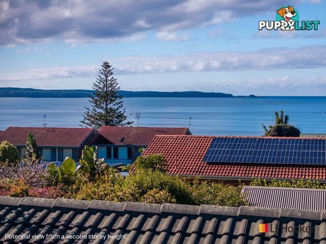 17A Calton Road BATEHAVEN NSW 2536