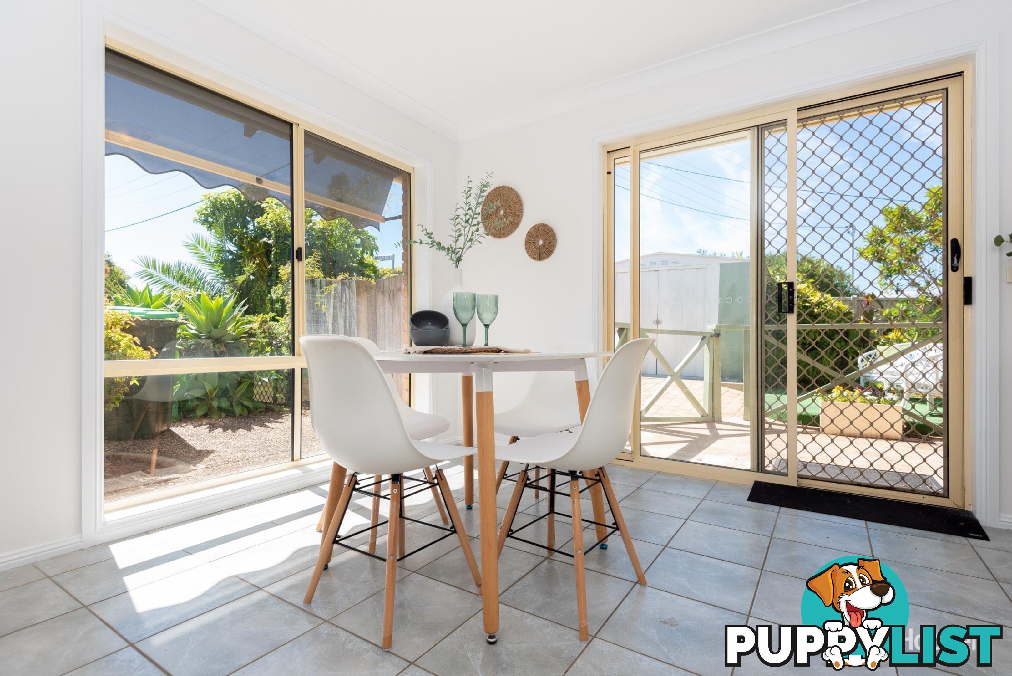 17A Calton Road BATEHAVEN NSW 2536
