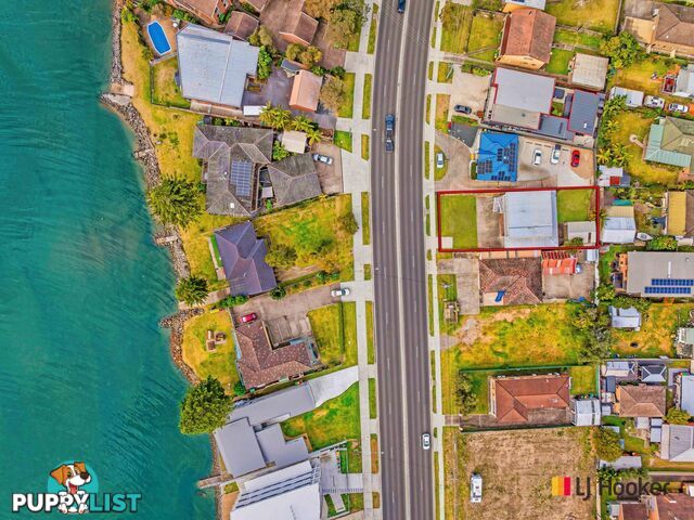 114 Beach Road BATEMANS BAY NSW 2536