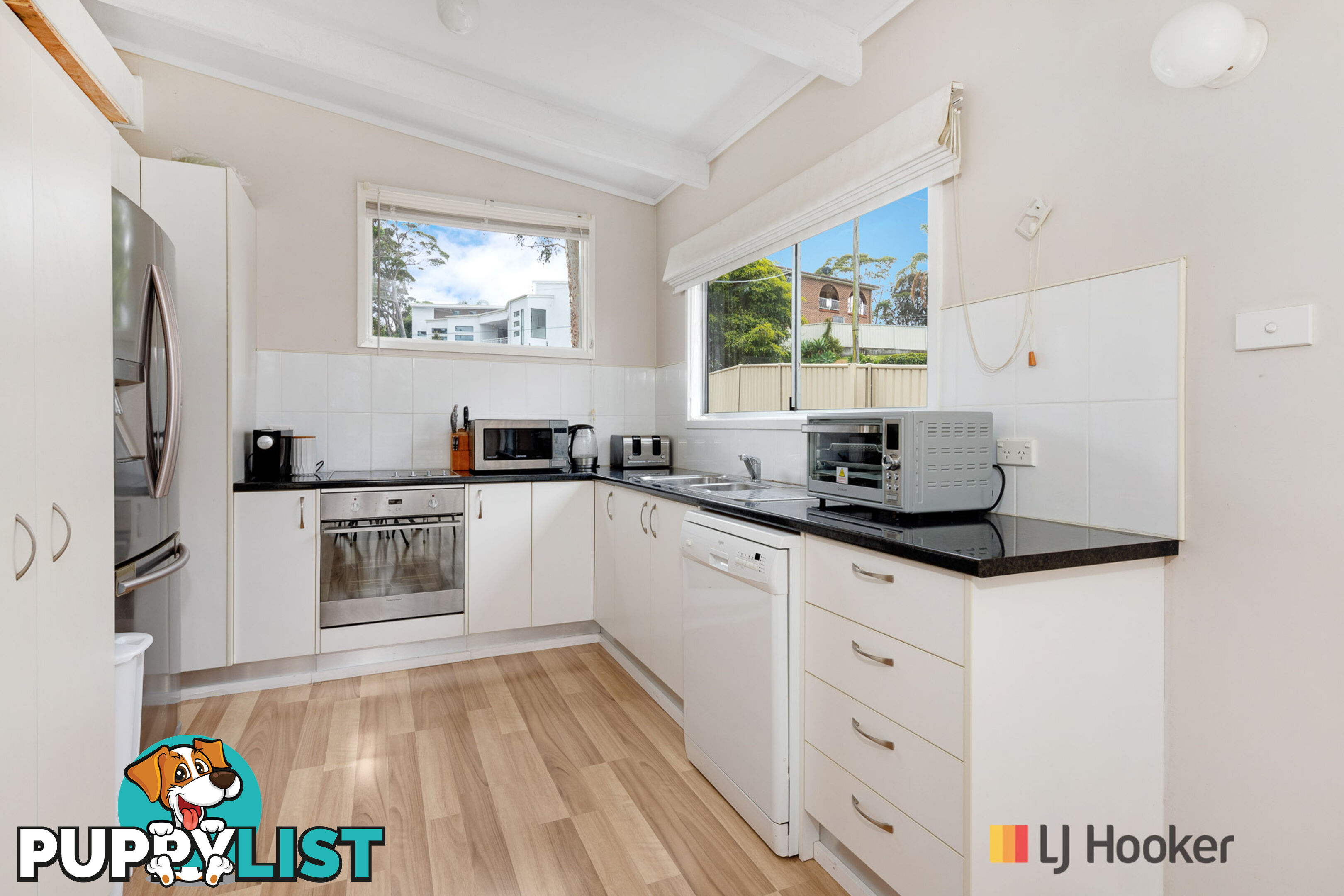 9 Tallawang Avenue MALUA BAY NSW 2536