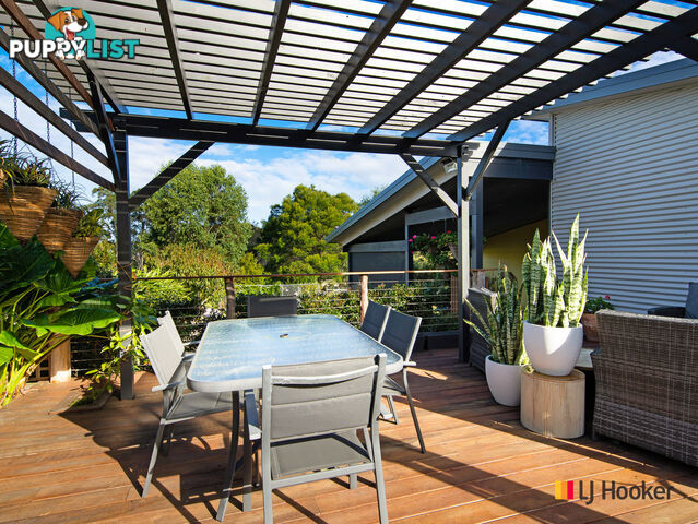 1 Apple Berry Place NORTH BATEMANS BAY NSW 2536