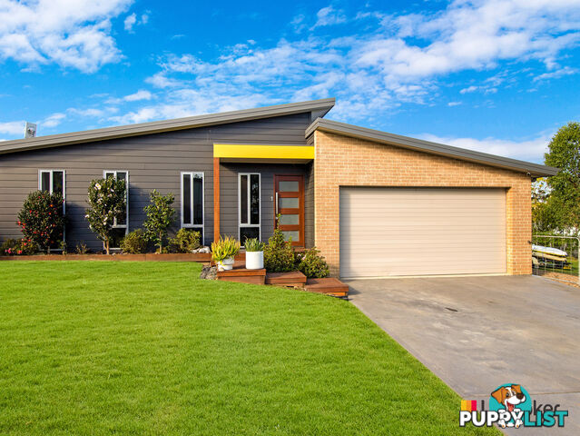 1 Apple Berry Place NORTH BATEMANS BAY NSW 2536