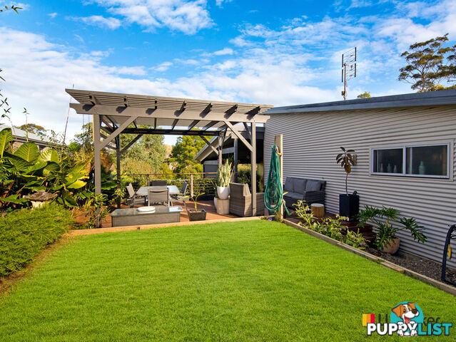 1 Apple Berry Place NORTH BATEMANS BAY NSW 2536