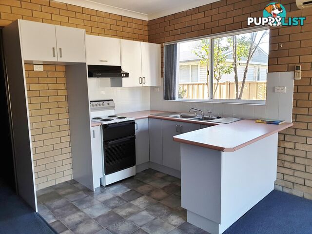 Unit 3/12 Golf Links Drive BATEMANS BAY NSW 2536