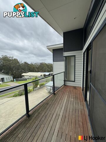 42B Broomfield Cres LONG BEACH NSW 2536