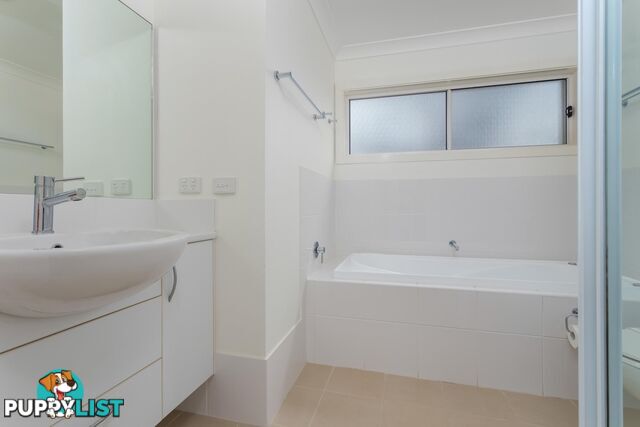 1/14 Graydon Avenue DENHAMS BEACH NSW 2536