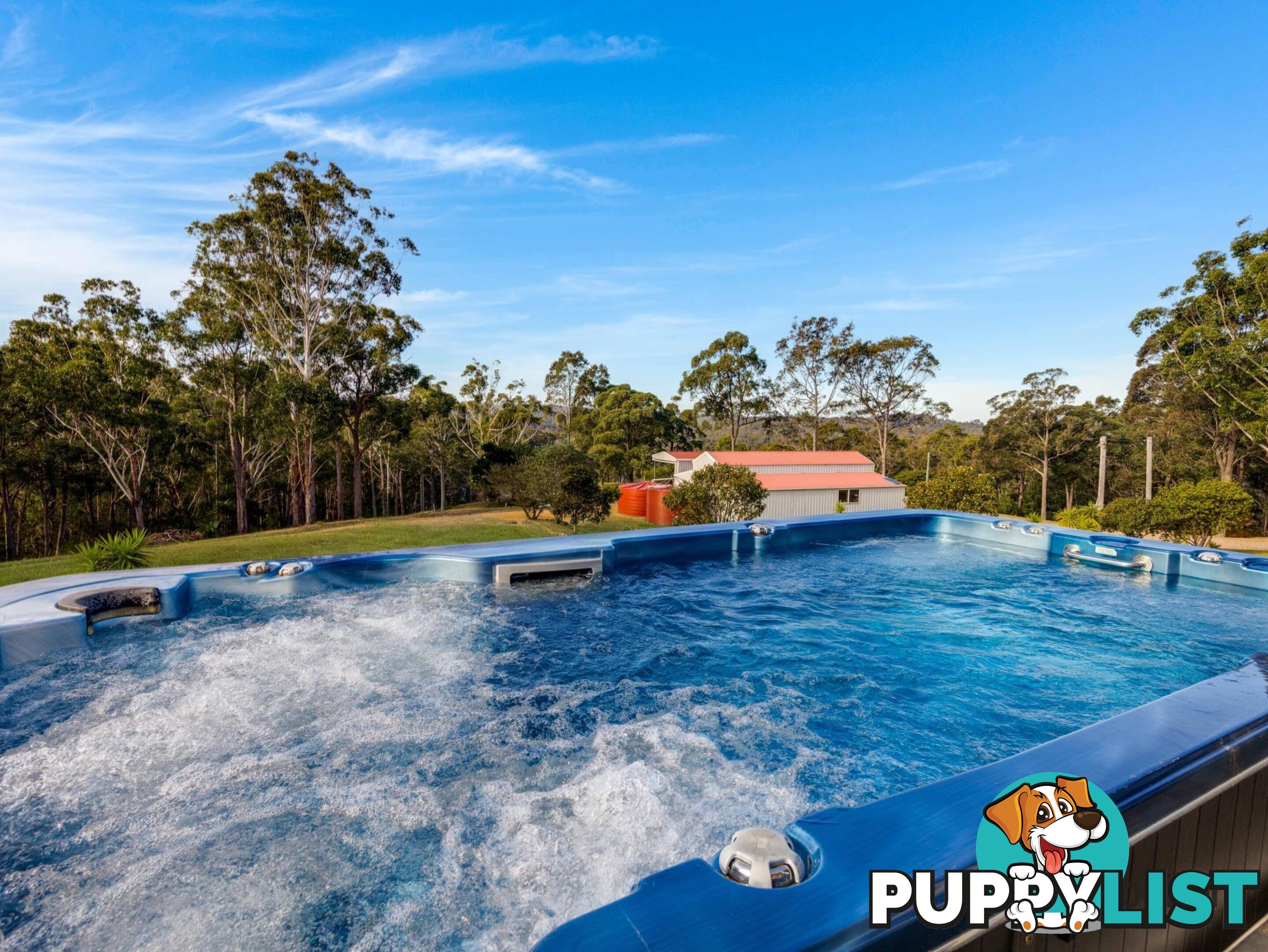 1 Bluemoor Road NORTH BATEMANS BAY NSW 2536
