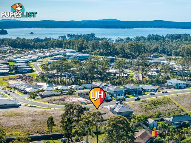 90 Freycinet Drive SUNSHINE BAY NSW 2536