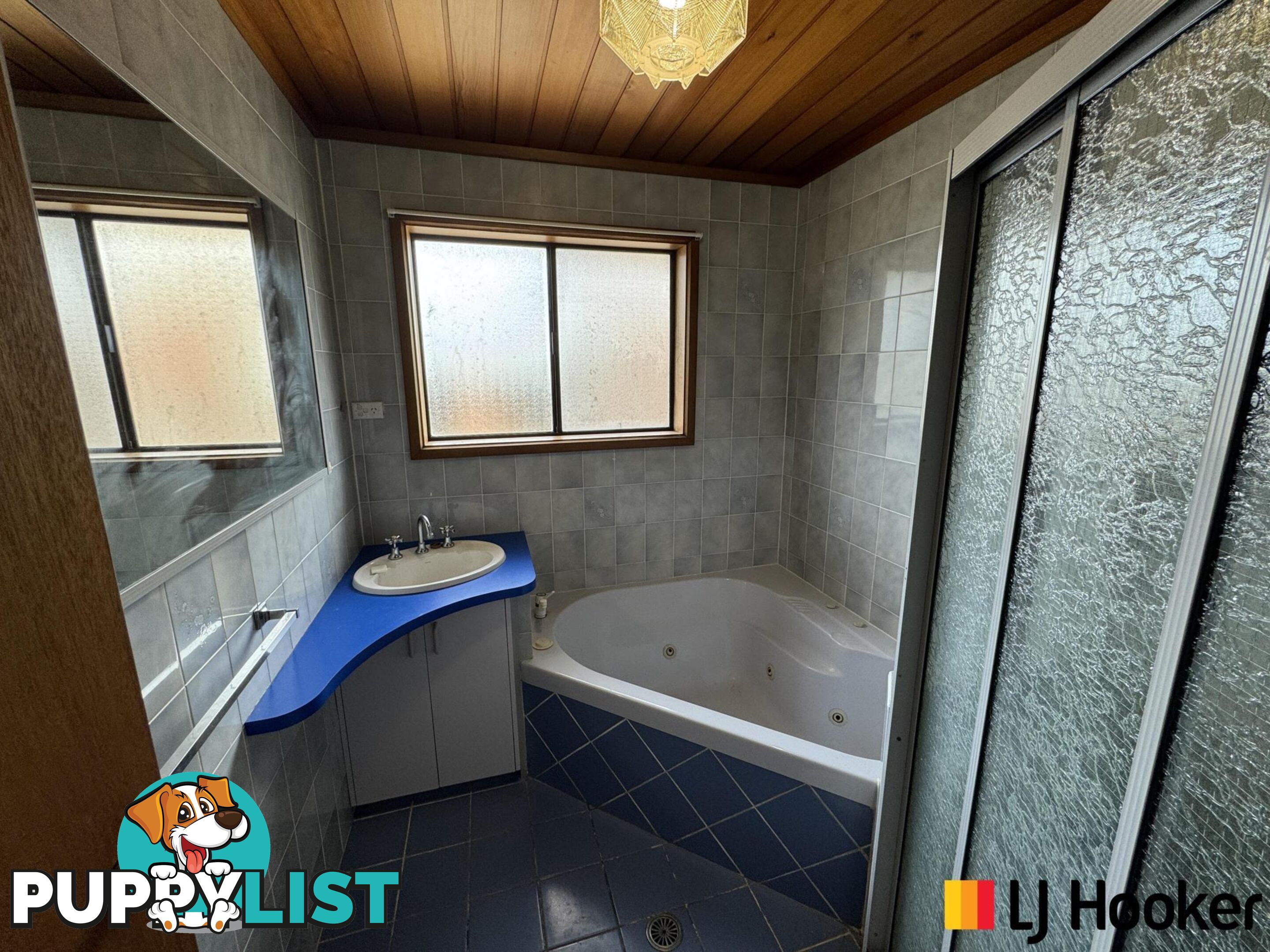 19 Malua Street MALUA BAY NSW 2536