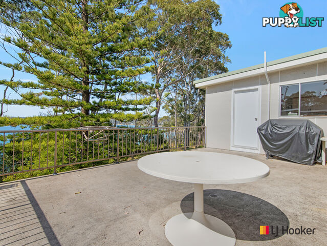 23 Barbara Crescent DENHAMS BEACH NSW 2536