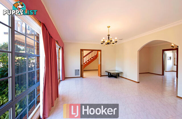 8 McClintock Street LYNEHAM ACT 2602